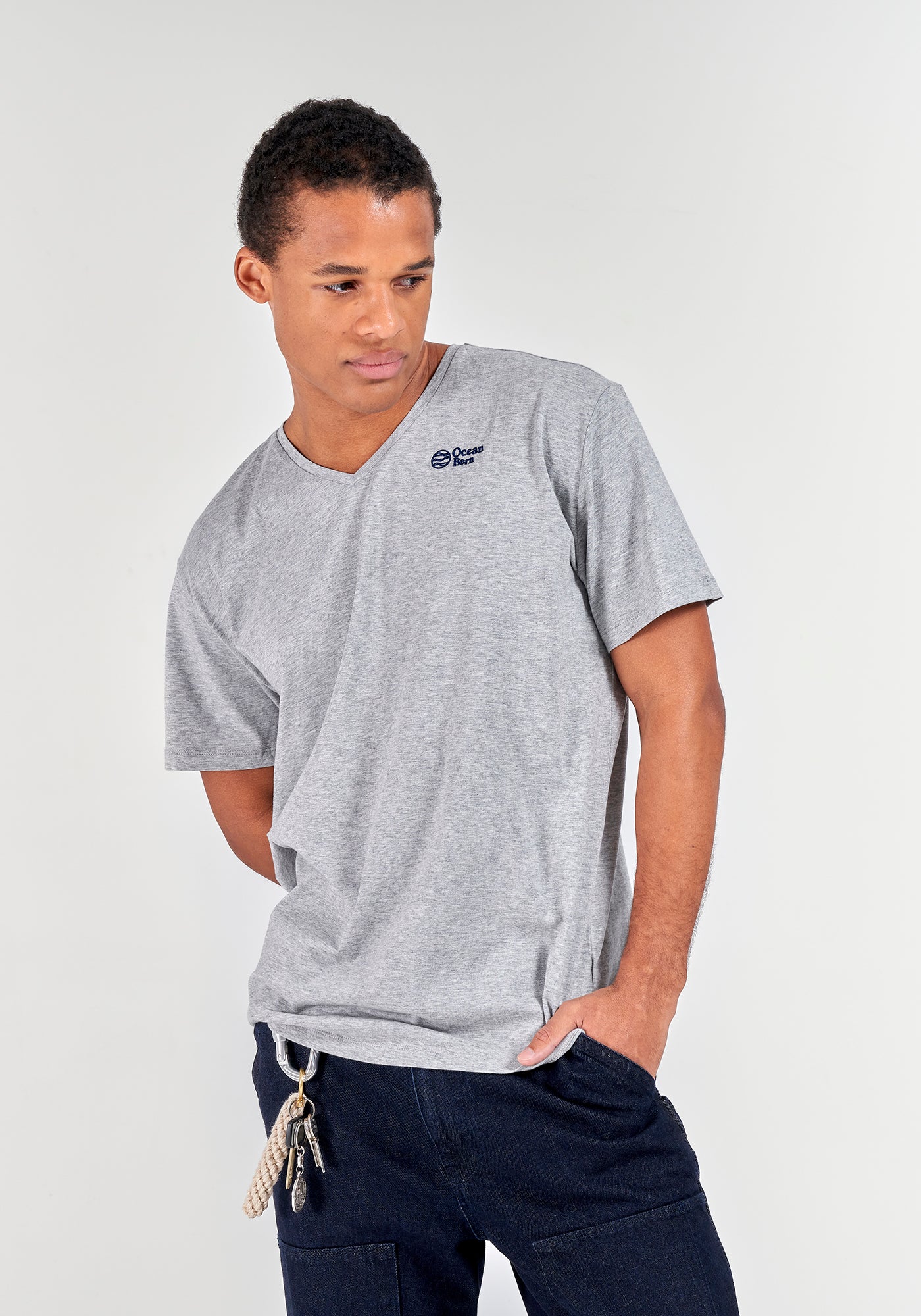 ORIGINS | Camiseta V-Neck
